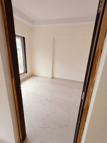 Room in 1 BHK Apartment at DGS Sheetal Deep, Nalasopara West – for Rent