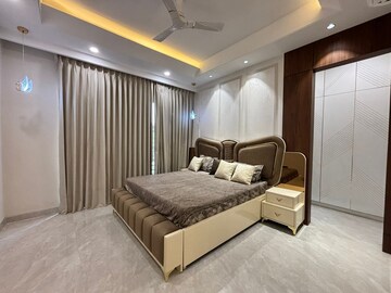 Bedroom in 3.5 BHK Builder Floor at Aradhya Homes, Sector 67a – for Sale