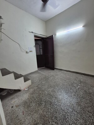 Building Lobby in 1.5 BHK Apartment at Uma Cooperative Society, Mayur Vihar 1 – for Rent