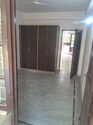 Room in 3 BHK Builder Floor at Today Blossoms II, Sector 51 – for Rent