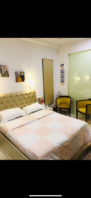 Bedroom in 4 BHK Apartment at Imperial Heights Phase 2, Goregaon West – for Rent