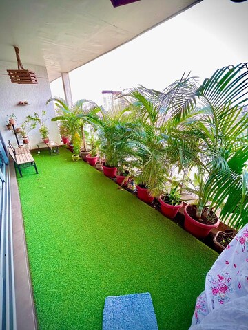 Bedroom in 4 BHK Apartment at Imperial Heights Phase 2, Goregaon West – for Rent