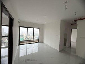 2 BHK Apartment For Rent in Level The Residences, Andheri West