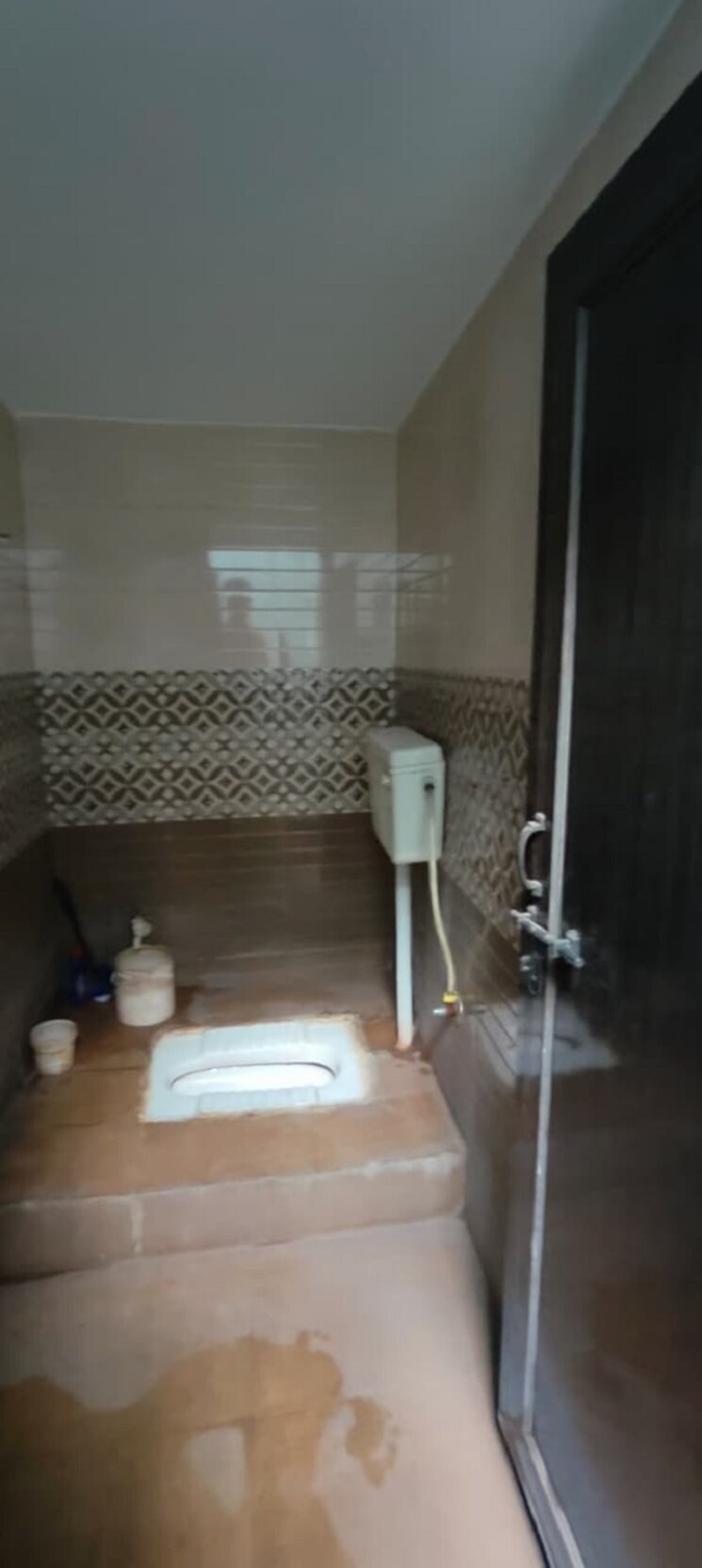Bathroom, changurabhata 1 Bedroom 500 Sq.Ft. Independent House In Changurabhata Raipur 9274079