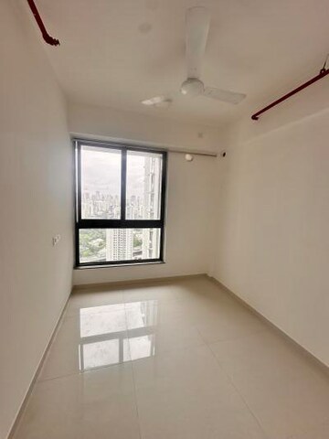 Room in 2 BHK Apartment at Sunteck City Avenue 2, Goregaon West – for Rent