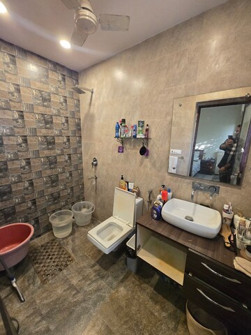 Washroom in 3.5 BHK Apartment at Vasant Kunj – for Rent