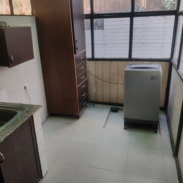 Kitchen in 3 BHK Builder Floor at Sector 47 – for Rent