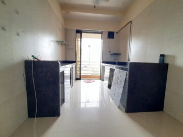 Building Lobby in 1 BHK Apartment at Evershine Millennium Paradise, Kandivali East – for Rent