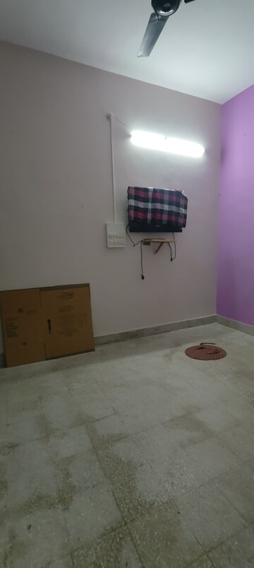 Room in 2 BHK Independent House at Sunder Nagar – for Rent