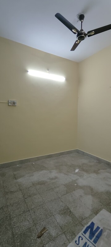 Room in 2 BHK Independent House at Sunder Nagar – for Rent