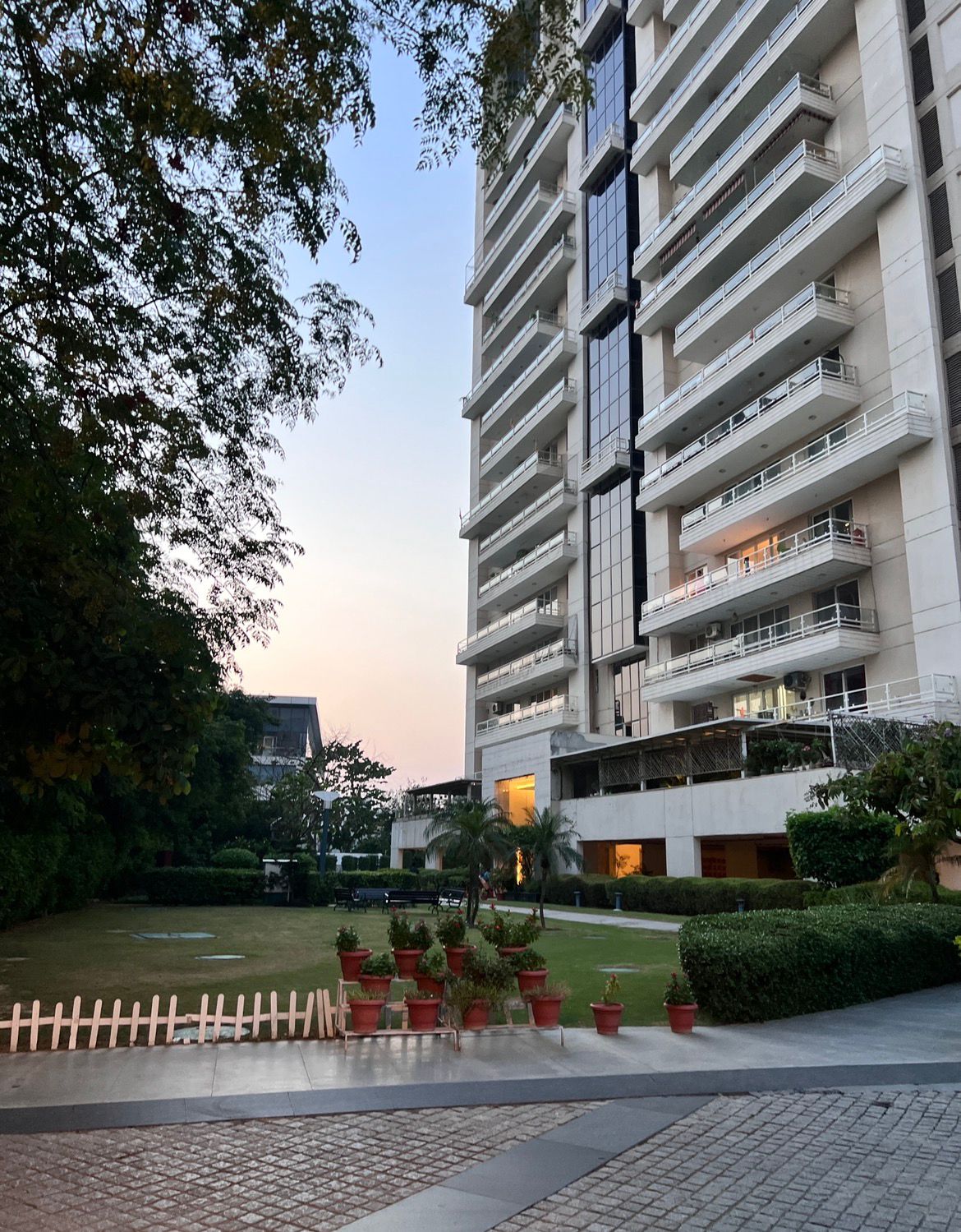 4 BHK + Servant Room Apartment For Rent in Abw La Lagune