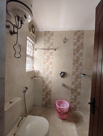 Attached Bathroom in 4 BHK Apartment at Vasant Kunj – for Rent