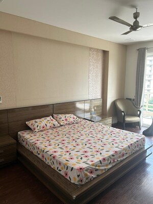 Bedroom in 4 BHK Apartment at Abw La Lagune, Sector 54 – for Rent