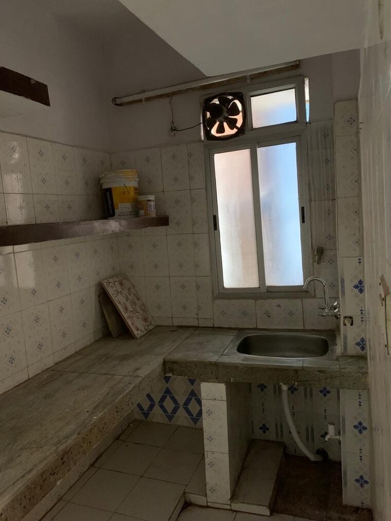 Kitchen, boring road Commercial Office Space 700 Sq.Ft. In Boring Road Patna 9274161