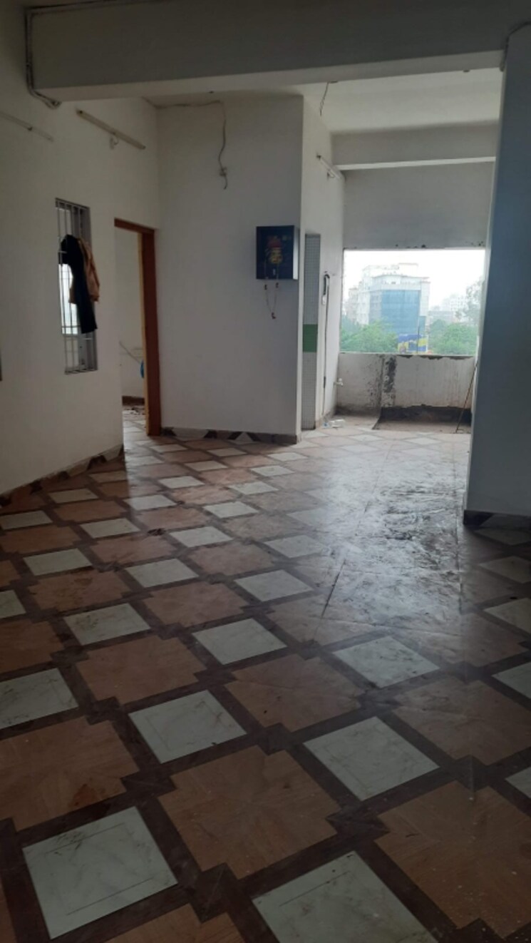 Room, gola road Commercial Office Space 1300 Sq.Ft. In Gola Road Patna 9274187