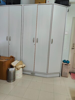 Furnished Amenities in 2 BHK Apartment at Evershine Millennium Paradise, Kandivali East – for Sale