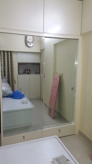 Furnished Amenities in 1 BHK Apartment at Sethia Green View, Goregaon West – for Rent