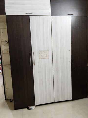 Master Bedroom in 1 BHK Apartment at Sagar Avenue, Santacruz East – for Rent