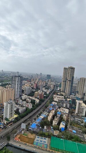 2 BHK Apartment – Exterior View View at Sheth Irene, Malad West - for Rent