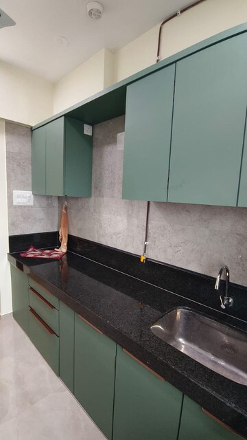 Furnished Amenities in 2 BHK Apartment at Sheth Irene, Malad West – for Rent