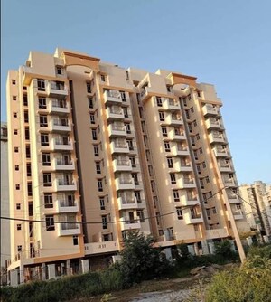 2 BHK Apartment For Rent in Apex Our Homes, Sector 37c