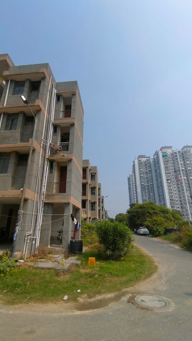 Exterior View, sector 10 greater noida 1.5 Bedroom 30 Sq.Mt. Apartment In Sector 10 Greater Noida Greater Noida 9274229