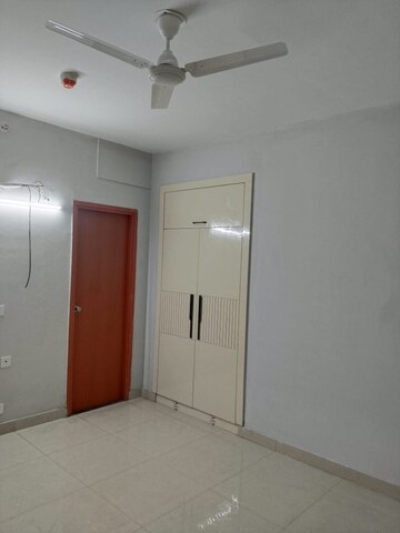 Room in 2 BHK Apartment at Tata Value Homes, Sector 150 – for Rent
