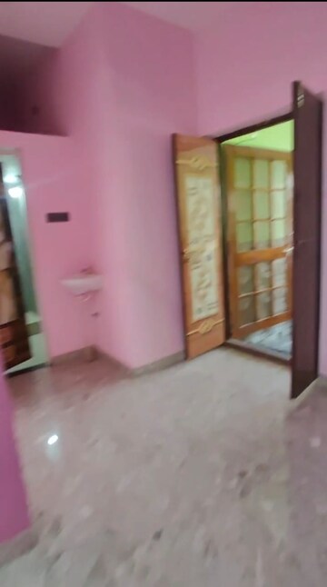 Room in 2 BHK Independent House at Mahadeo Ghat Road – for Rent