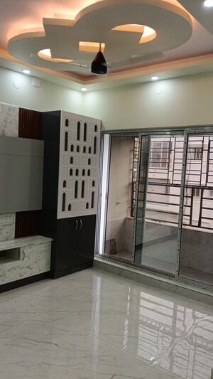 Room in 2 BHK Apartment at Chinar Park – for Sale