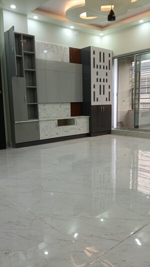 Room in 2 BHK Apartment at Chinar Park – for Sale