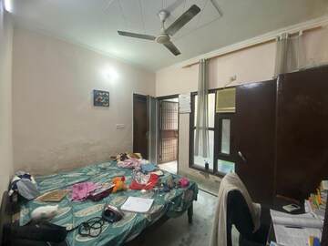 Bedroom in 2 BHK Builder Floor at Malviya Nagar – for Rent
