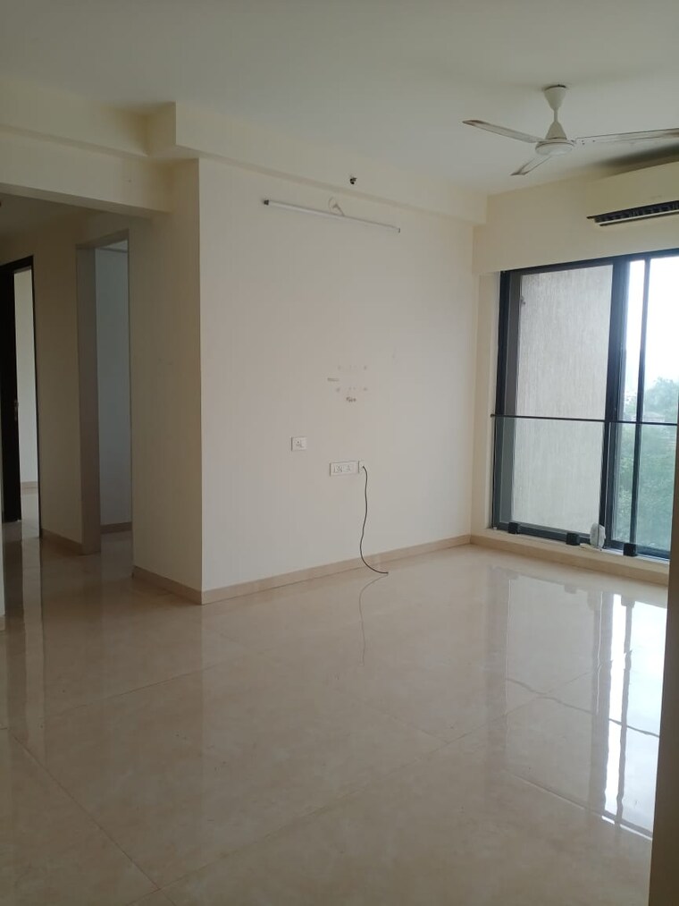 Room, dosti-eastern-bay 2 Bedroom 666 Sq.Ft. Apartment In Wadala Mumbai 9274258