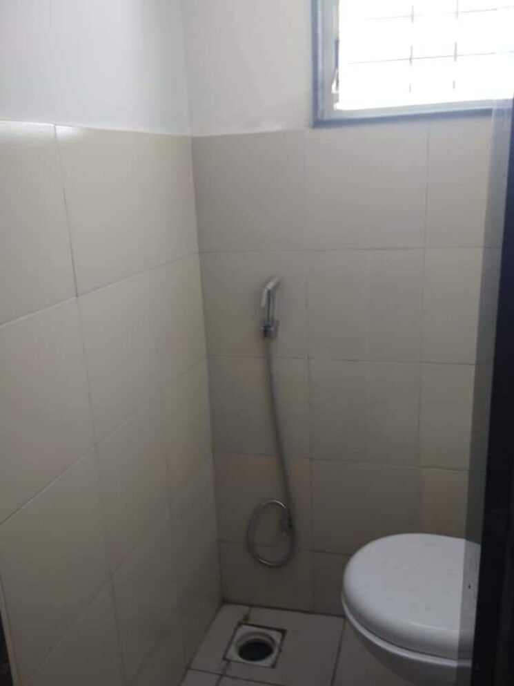 Bathroom, garve-golden-treasures 1 Bedroom 650 Sq.Ft. Apartment In Punawale Pune 9274260
