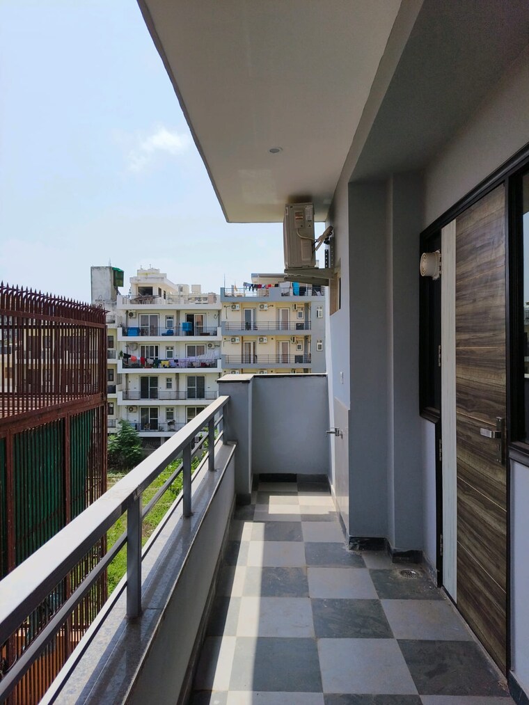 Balcony, sector 38 1 RK 700 Sq.Ft. Builder Floor In Sector 38 Gurgaon 9274263