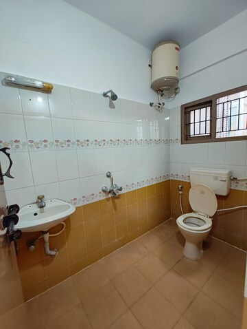 Bathroom in 2 BHK Apartment at DSR Divine, New Thippasandra – for Rent