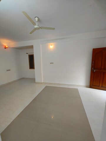 Room in 2 BHK Builder Floor at Akshaya Enclave New Thippasandra, New Thippasandra – for Rent