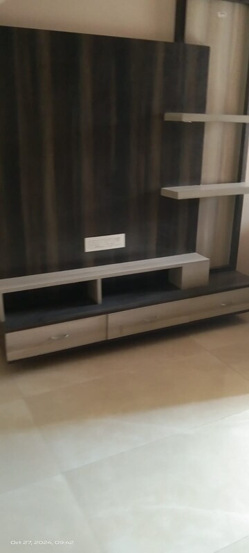 Furnished Amenities in 3 BHK Villa at Model Town – for Sale
