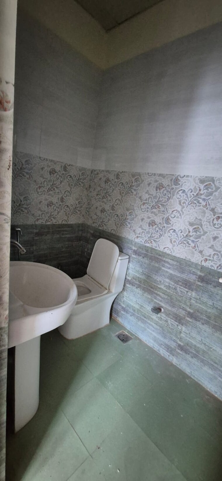 Bathroom, gomti nagar 2 Bedroom 1250 Sq.Ft. Independent House In Gomti Nagar Lucknow 9274285