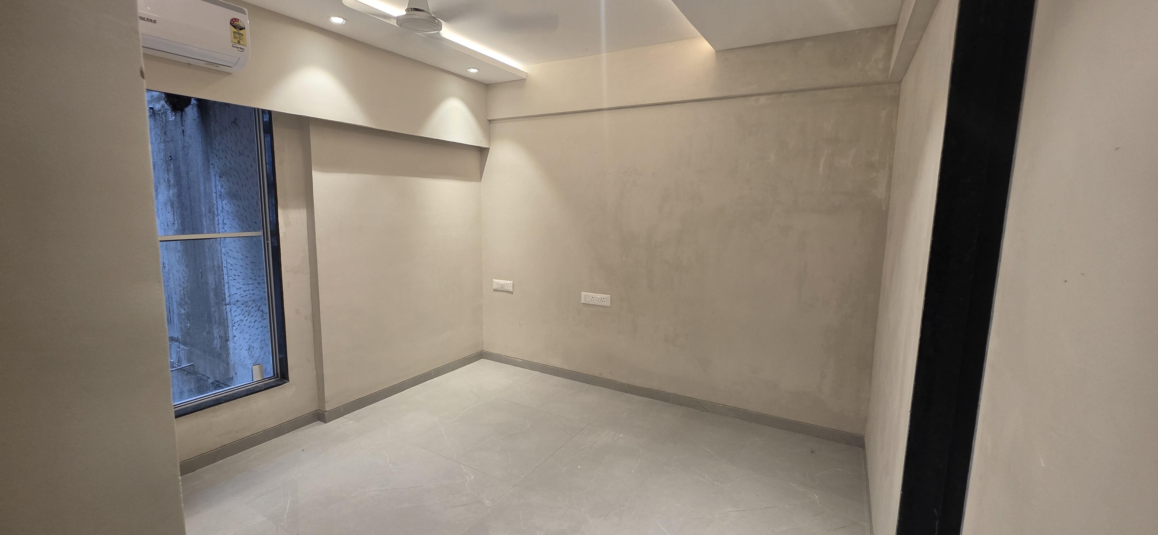 2 BHK + Extra Room Apartment For Sale in Sushanku Avenue 37