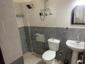 Bathroom in 2 BHK Builder Floor at Sector 40 – for Rent