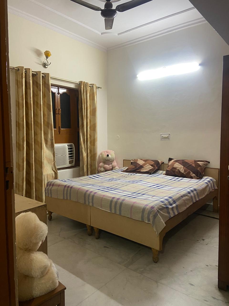 2 BHK Builder Floor For Rent in P Block 