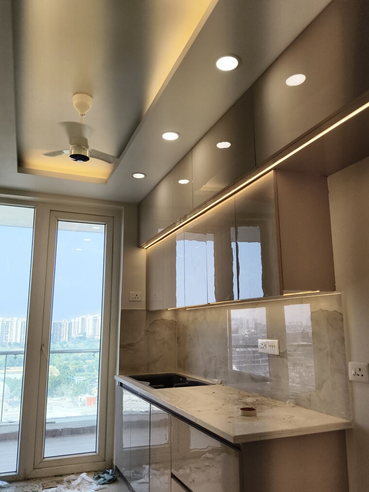 Room, omaxe-royal-residency-faridabad 3 Bedroom 1925 Sq.Ft. Apartment In Sector 79 Faridabad 9274306