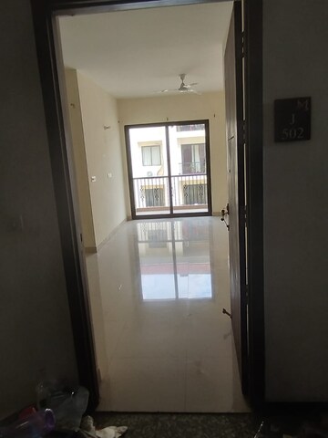 Room in 2 BHK Apartment at Shalimar Mannat, Faizabad Road – for Rent