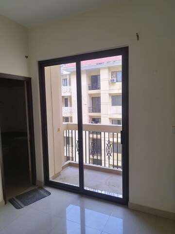 Room in 2 BHK Apartment at Shalimar Mannat, Faizabad Road – for Rent