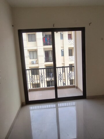 Room in 2 BHK Apartment at Faizabad Road – for Rent