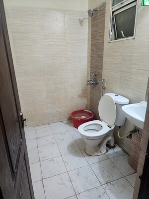  2 BHK Apartment at Gomti Nagar – for Rent