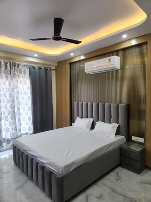 Studio Builder Floor For Rent in Sector 40