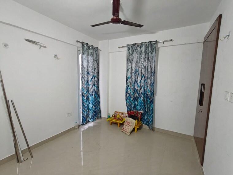 Bedroom, sushant golf city 3 Bedroom 1710 Sq.Ft. Apartment In Sushant Golf City Lucknow 9274339