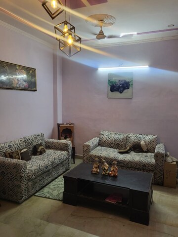 Living Room in 1 BHK Builder Floor at Sector 46 – for Rent