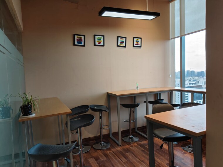 Team Area, fairfox-eon Commercial Office Space 1150 Sq.Ft. In Sector 140a Noida 9274350